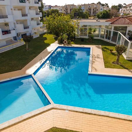 Santa Eulalia 2-Bedroom Apartment - Swimming Pool - Wifi Albufeira Luaran gambar